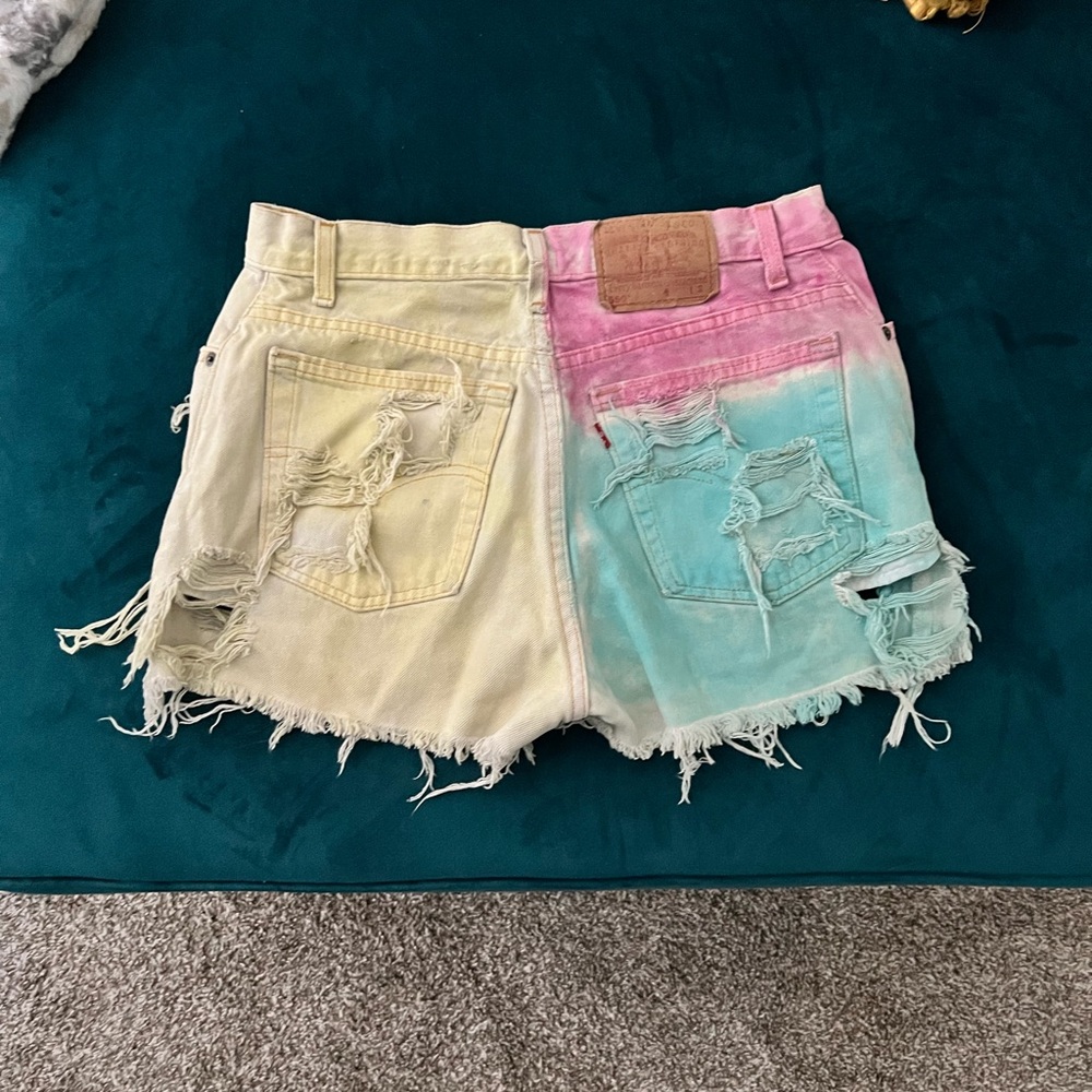 Vintage Levi’s - Rainbow - Picture 4 of 7
